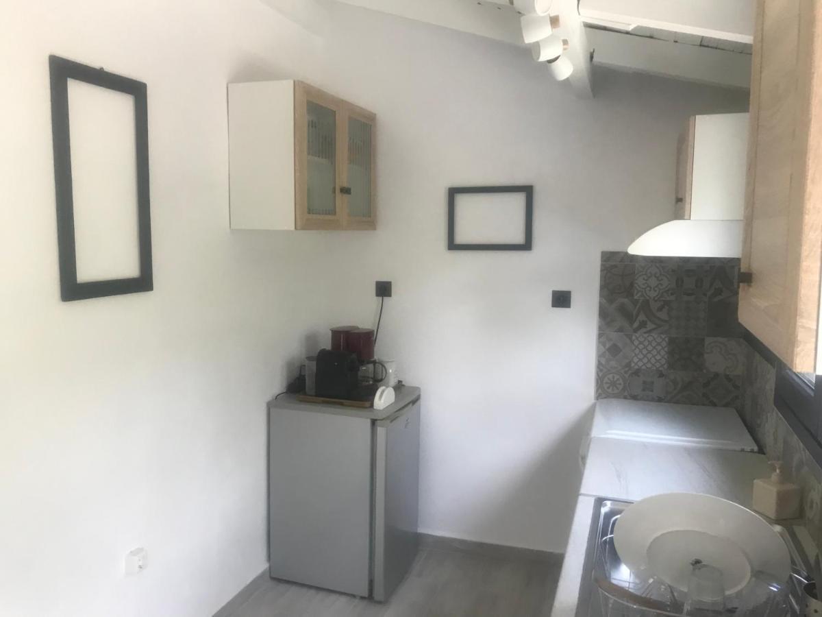 Lagadi 1860 Guest House Trakhila Luaran gambar